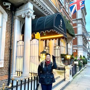 Meet your Posher, Janine